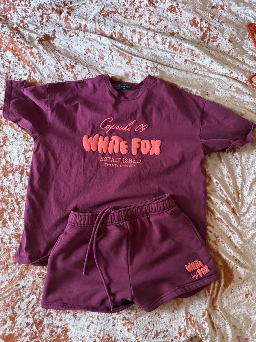 White Fox Lounge Set Capsule 09 Shirt and Shorts in Maroon - Size Small
